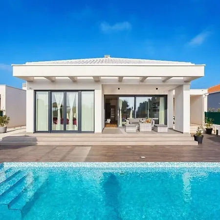 Vila Luna & Pia Comfortable