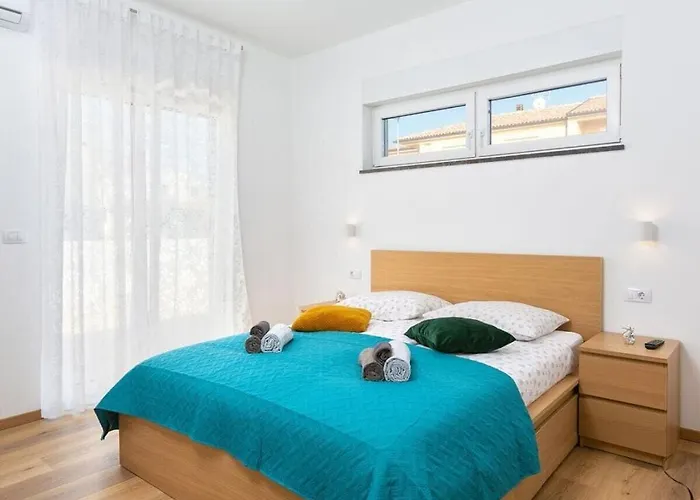 Vila Luna & Pia Comfortable *