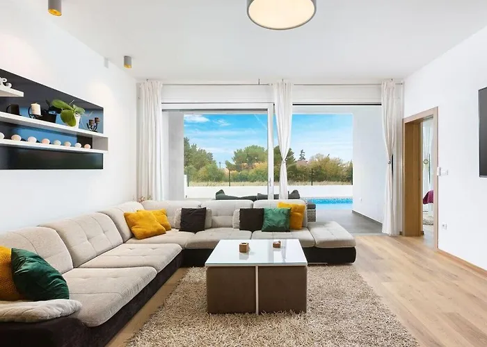 Luna & Pia Comfortable * Pula